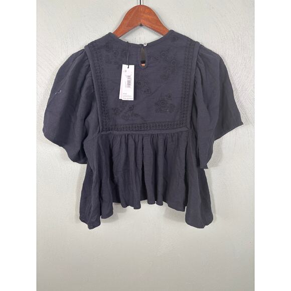 Unsubscribed Women Size 2 Black Smocked Peplum Floral Boho Sleeve Short Blouse - Picture 12 of 13